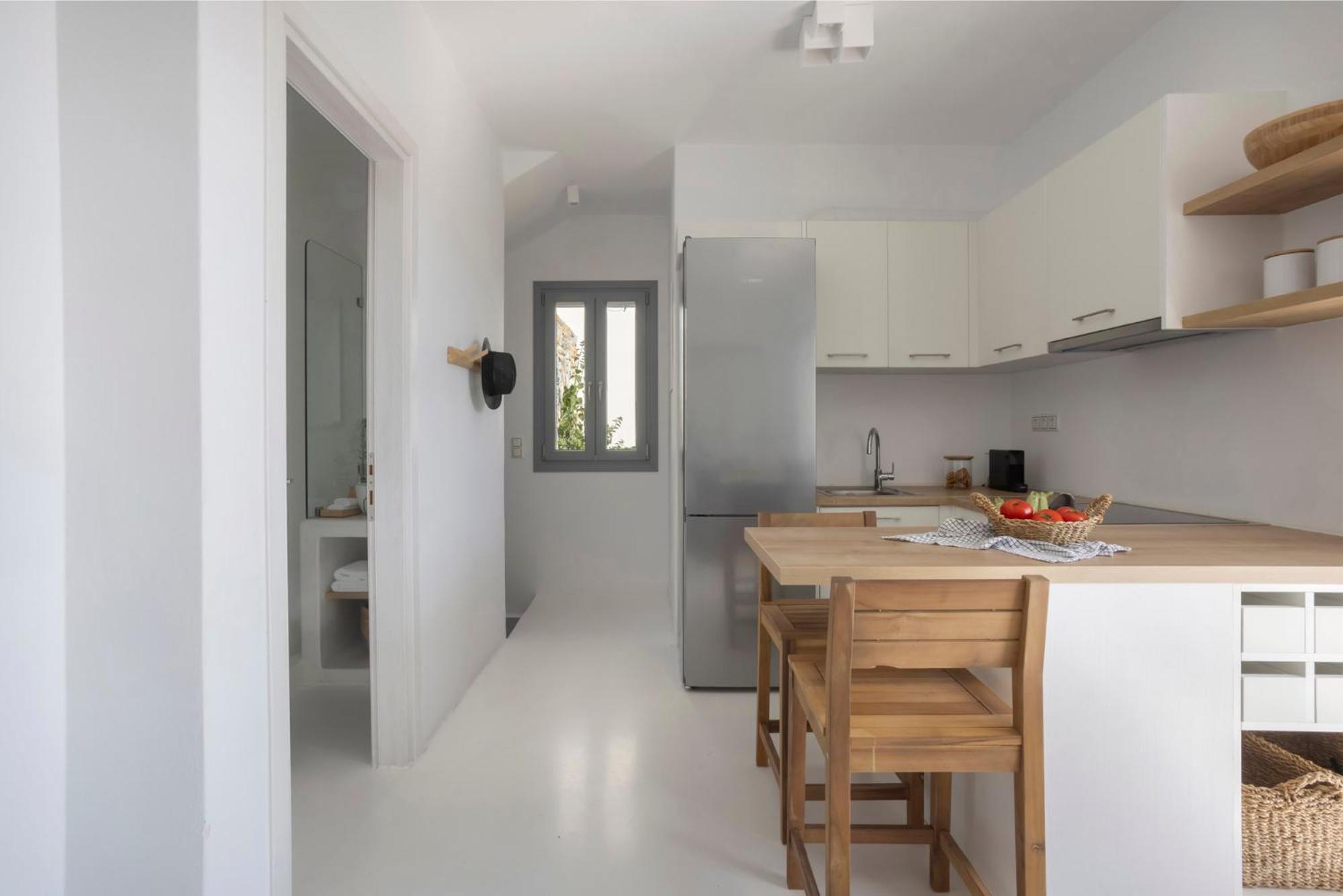 Villa Dione, Private Pool & Seaview By Naxos Dunes Kastrákion Екстериор снимка