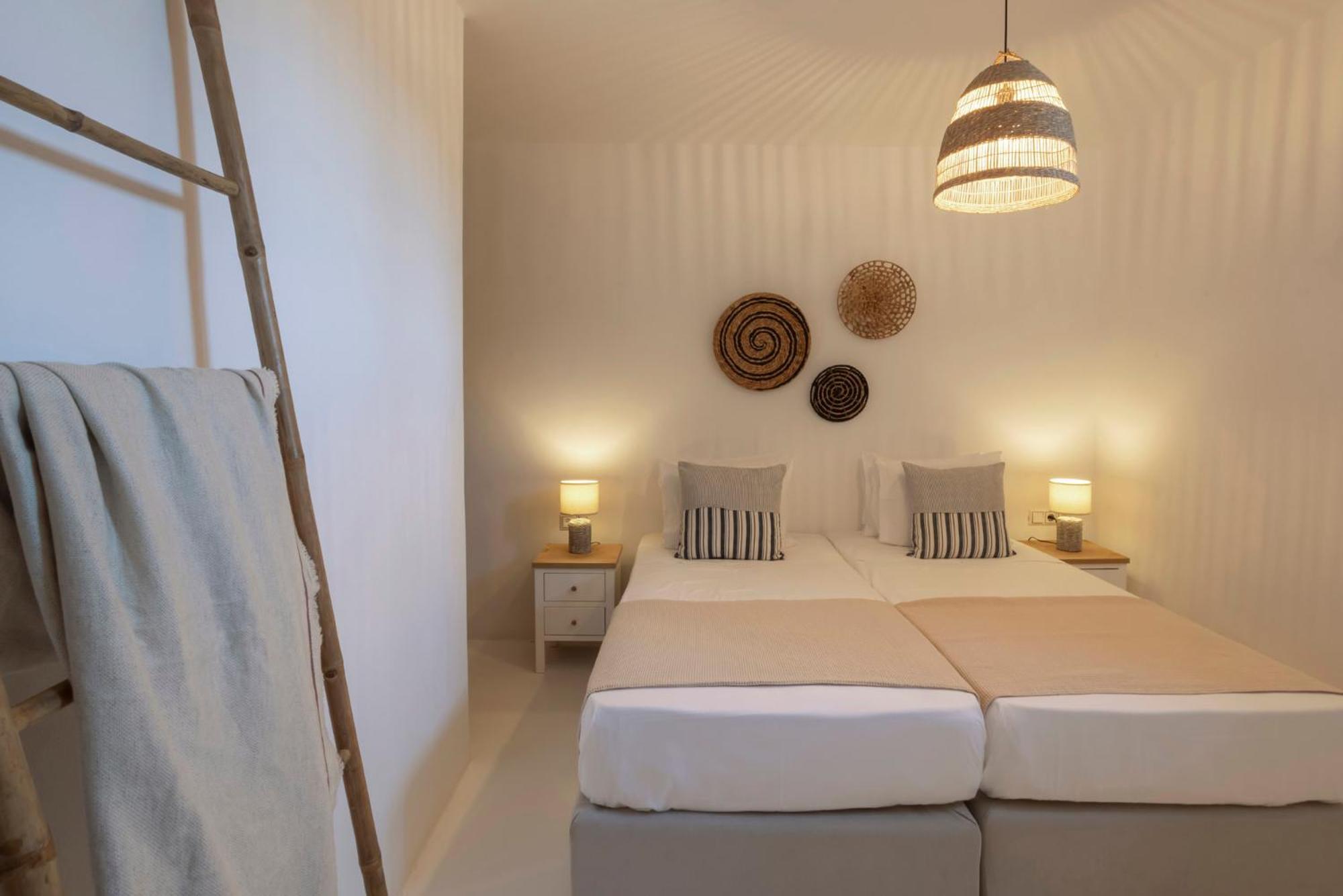 Villa Dione, Private Pool & Seaview By Naxos Dunes Kastrákion Екстериор снимка