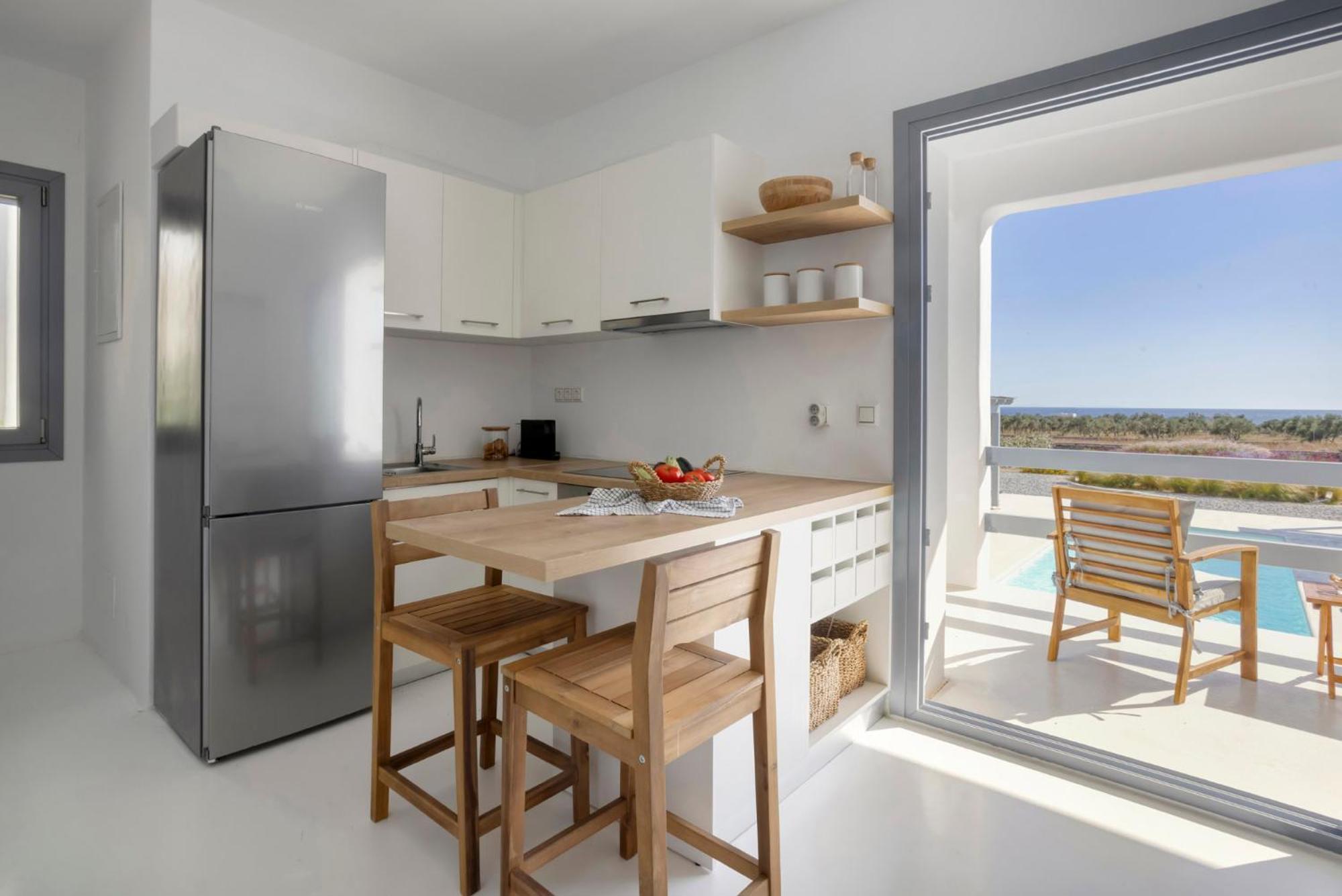 Villa Dione, Private Pool & Seaview By Naxos Dunes Kastrákion Екстериор снимка